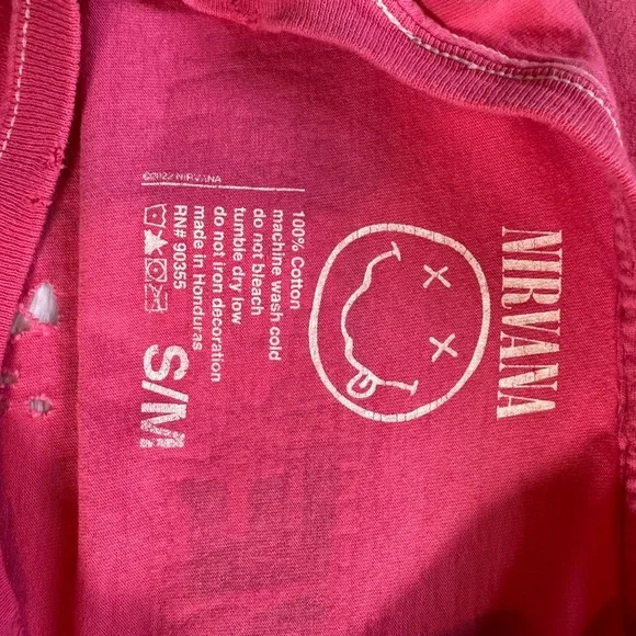 Urban Outfitters Oversized Nirvana Graphic T-Shirt - Picture 4 of 4